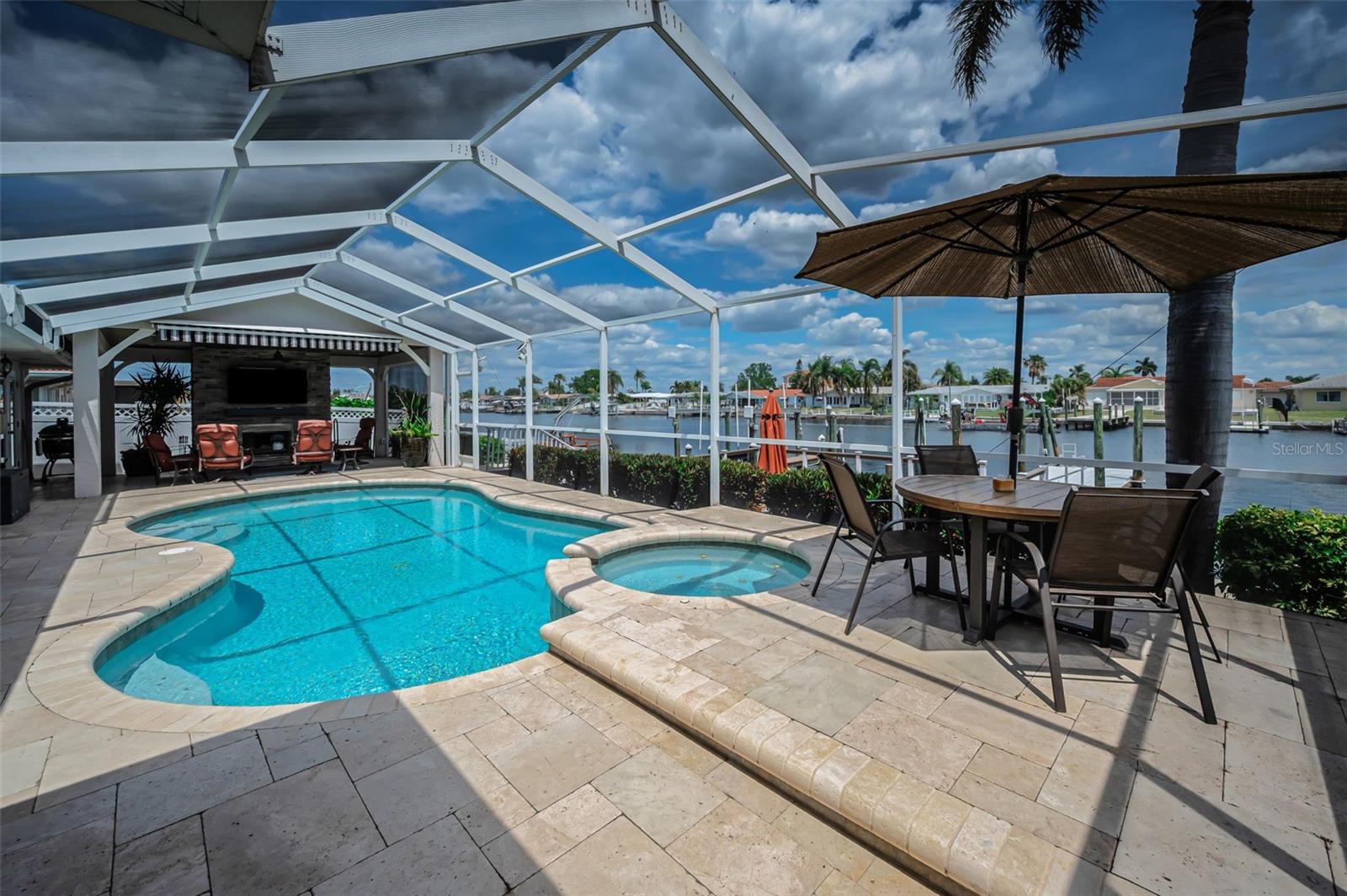 Image 39 of 92 For 5008 Galleon Court