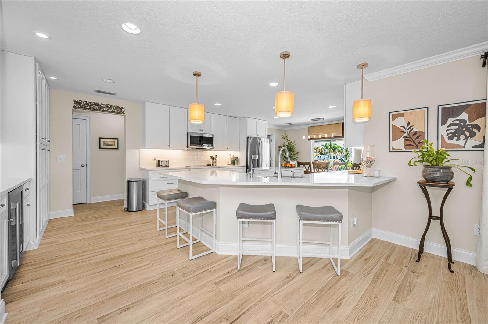 Image 6 of 92 For 5008 Galleon Court