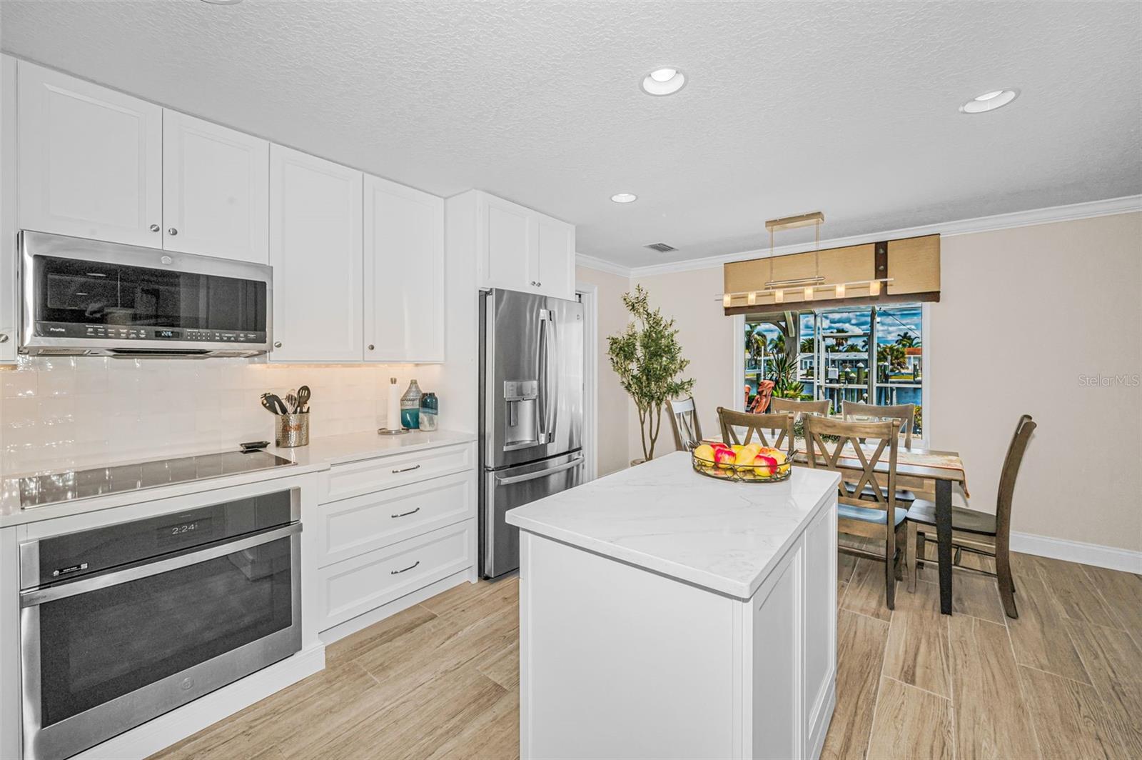 Image 8 of 92 For 5008 Galleon Court
