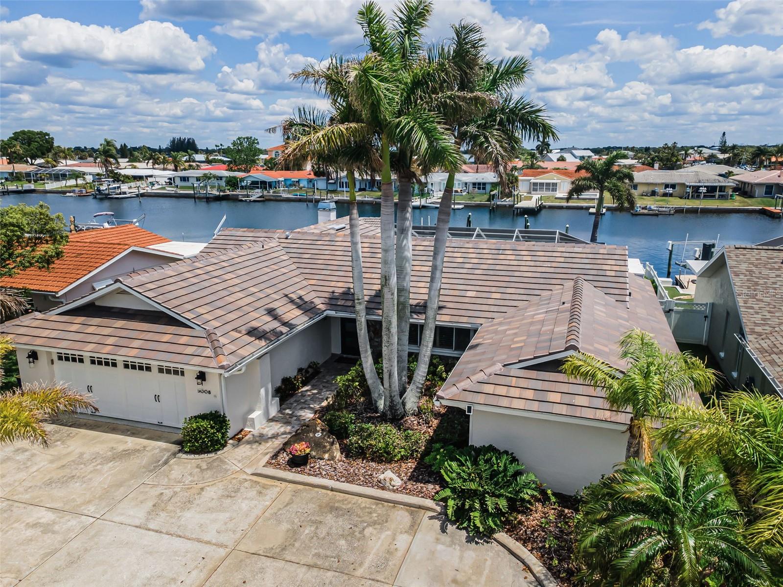 Image 88 of 92 For 5008 Galleon Court