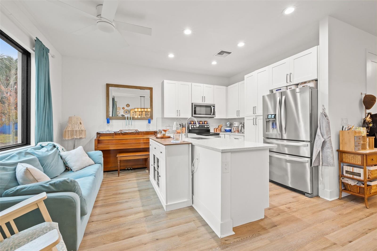 Image 6 of 43 For 8709 Palm Ranches Place