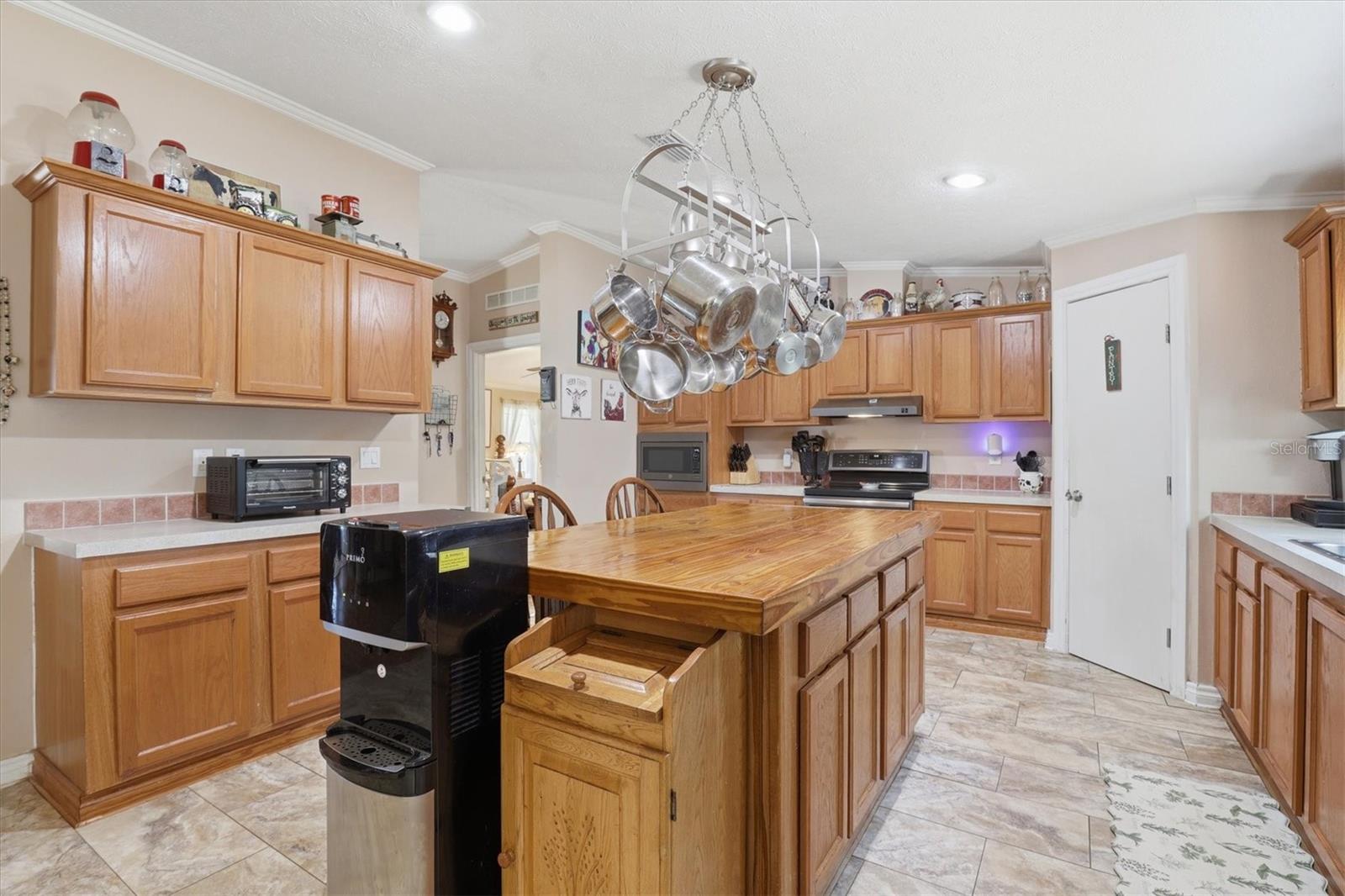 Image 21 of 54 For 33906 Coddle Court