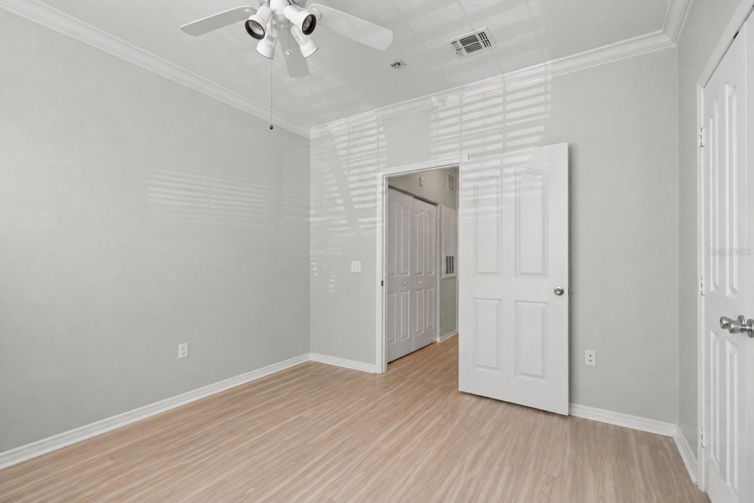 Image 17 of 60 For 5000 Culbreath Key Way 1-107