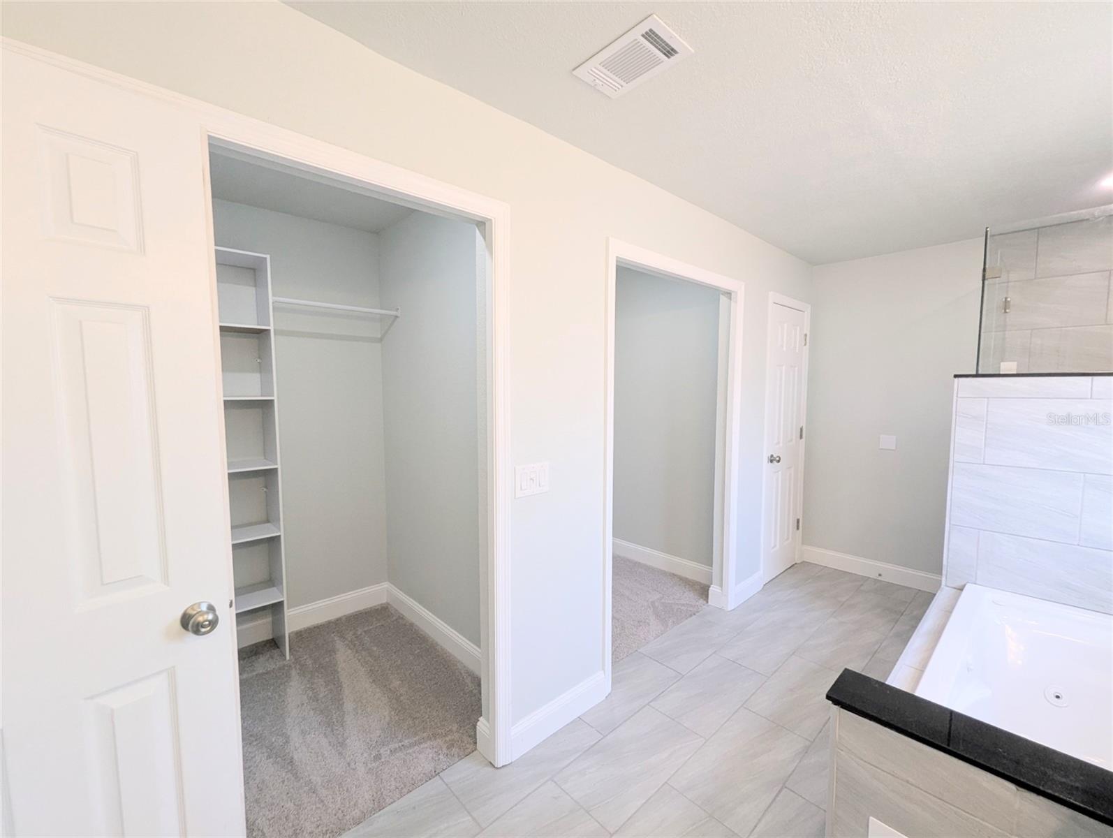 Image 12 of 28 For 4124 Barret Avenue