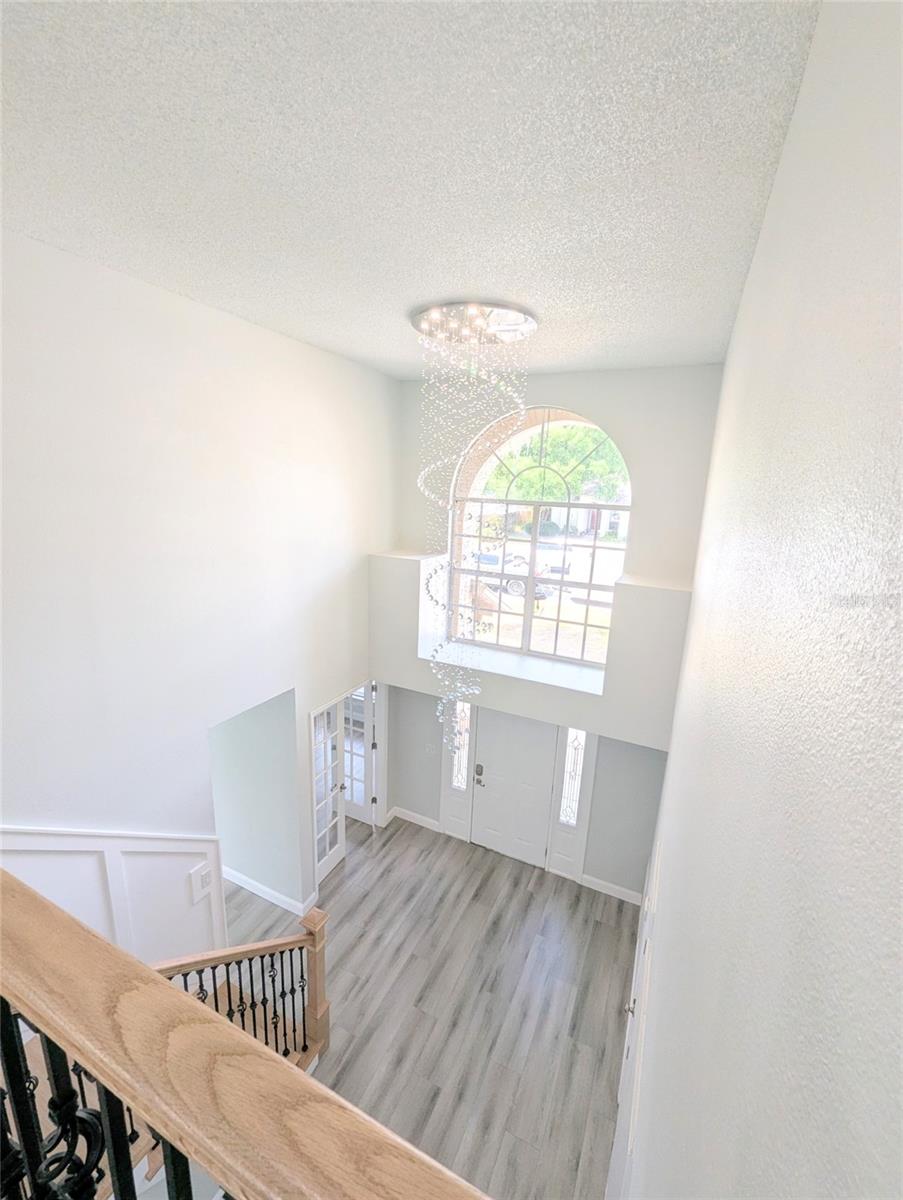 Image 16 of 28 For 4124 Barret Avenue