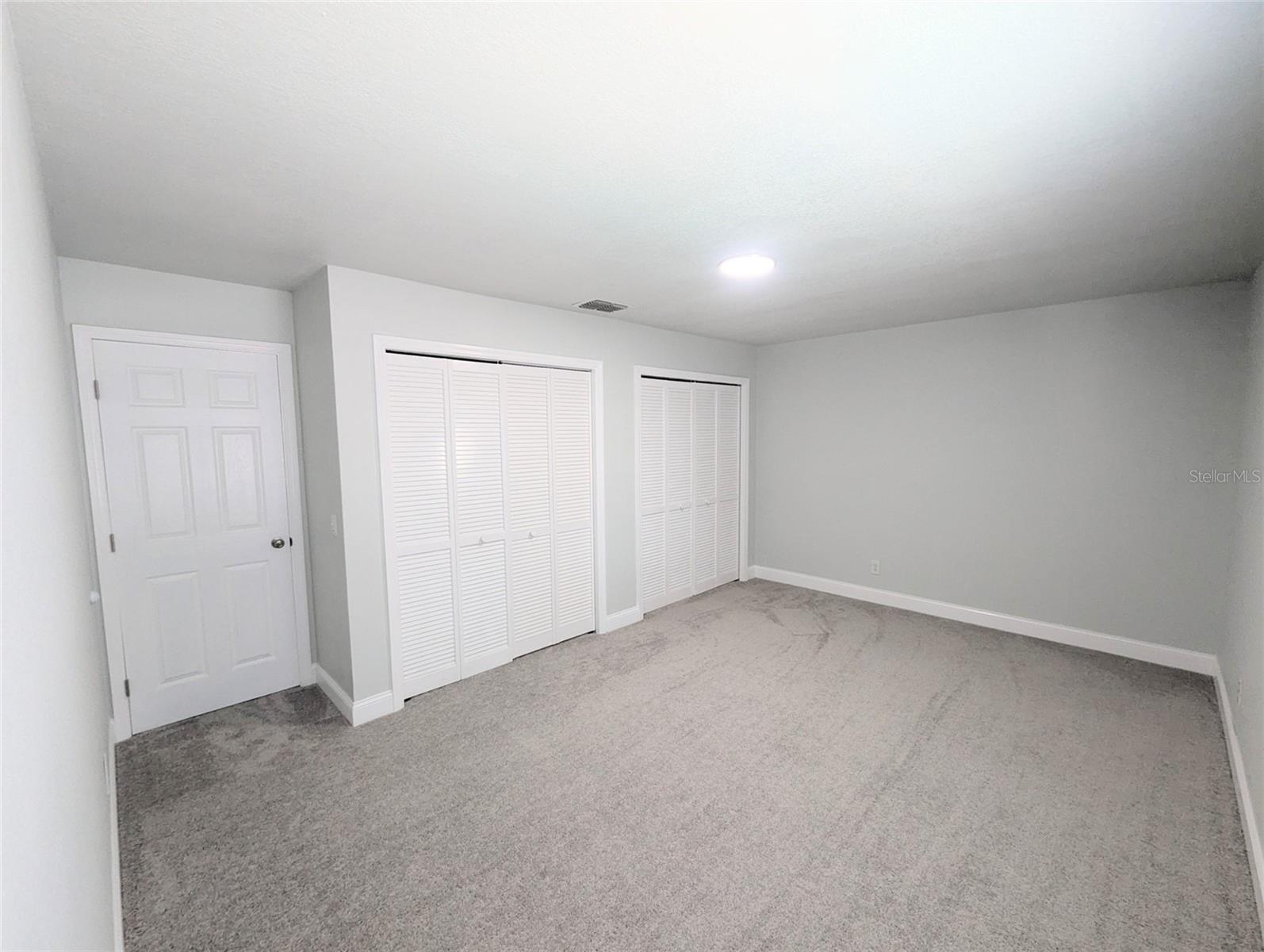 Image 17 of 28 For 4124 Barret Avenue