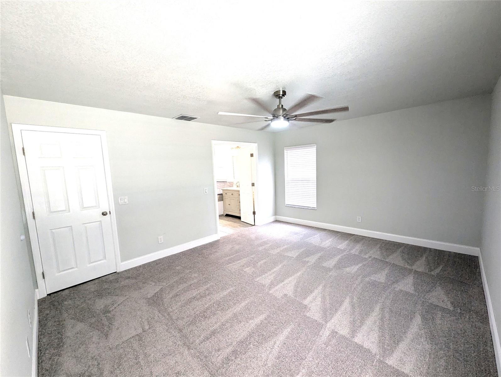 Image 9 of 28 For 4124 Barret Avenue