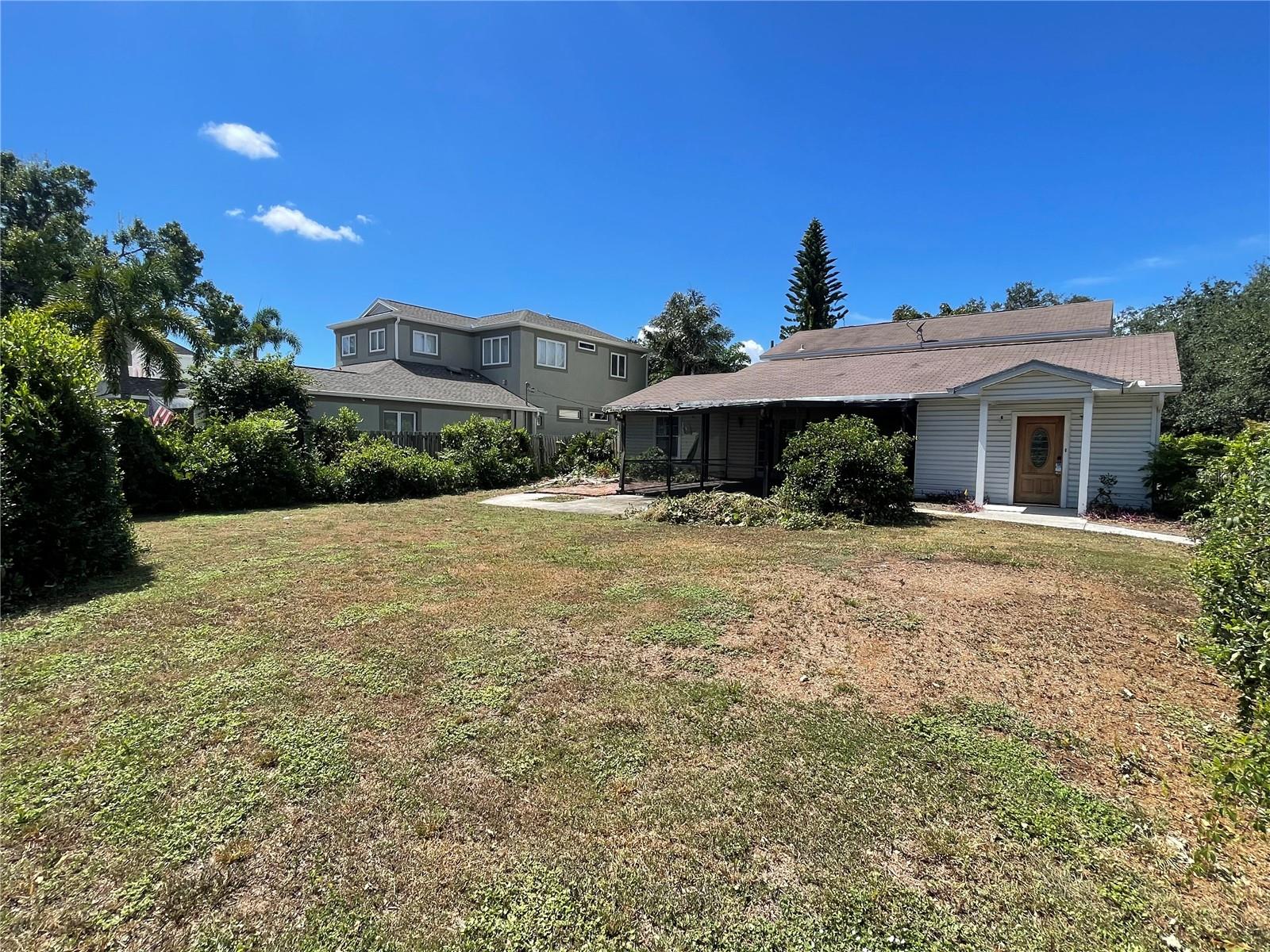 Image 4 of 4 For 3102 Fountain Boulevard