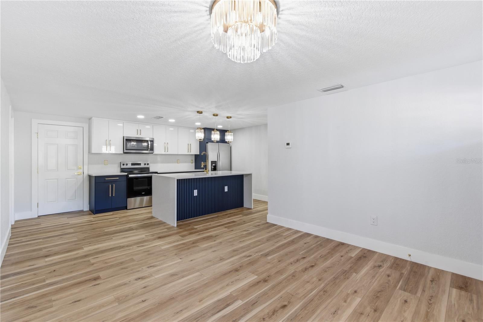 Image 11 of 49 For 3202 44th Street