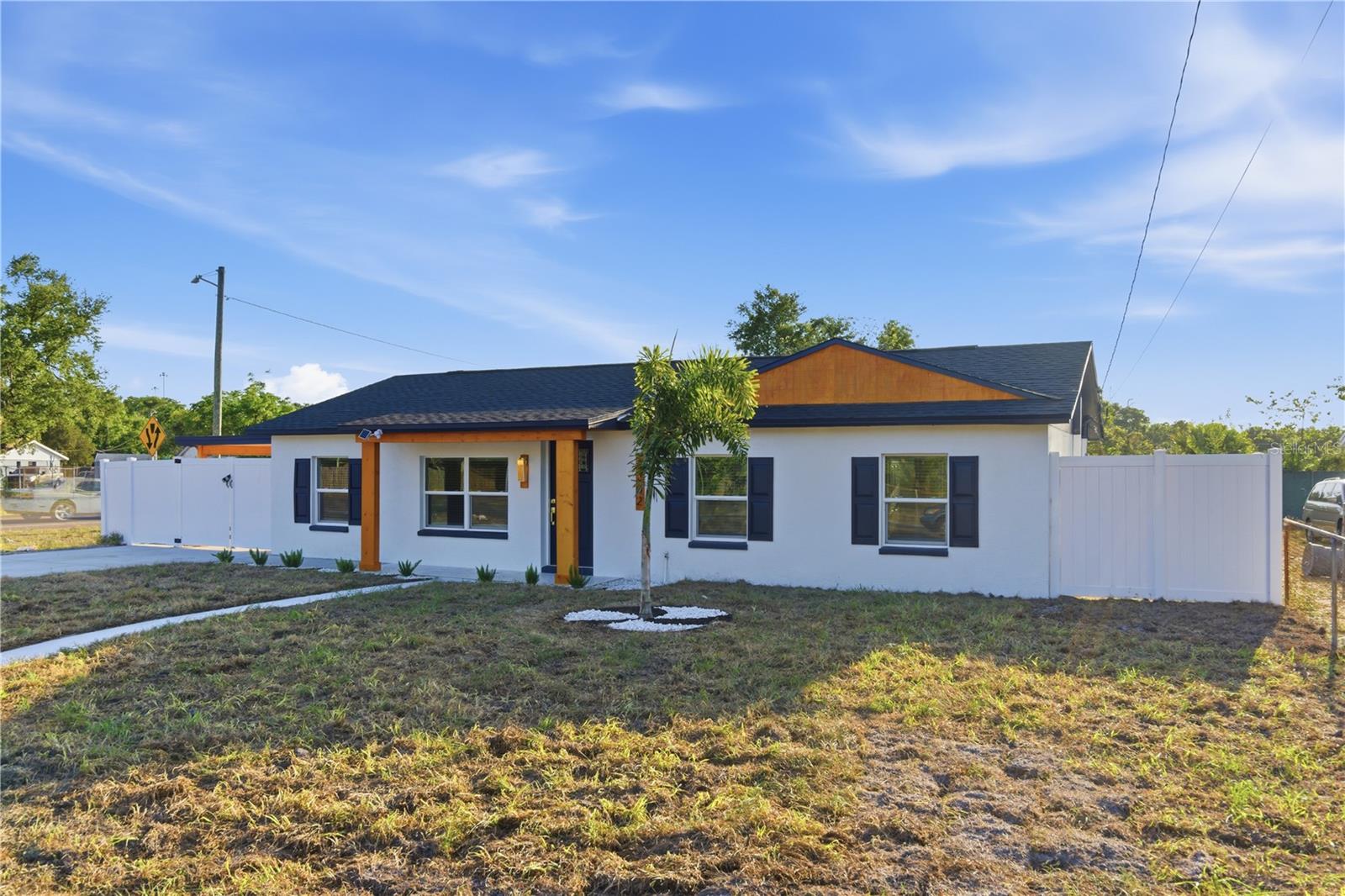 Image 4 of 49 For 3202 44th Street