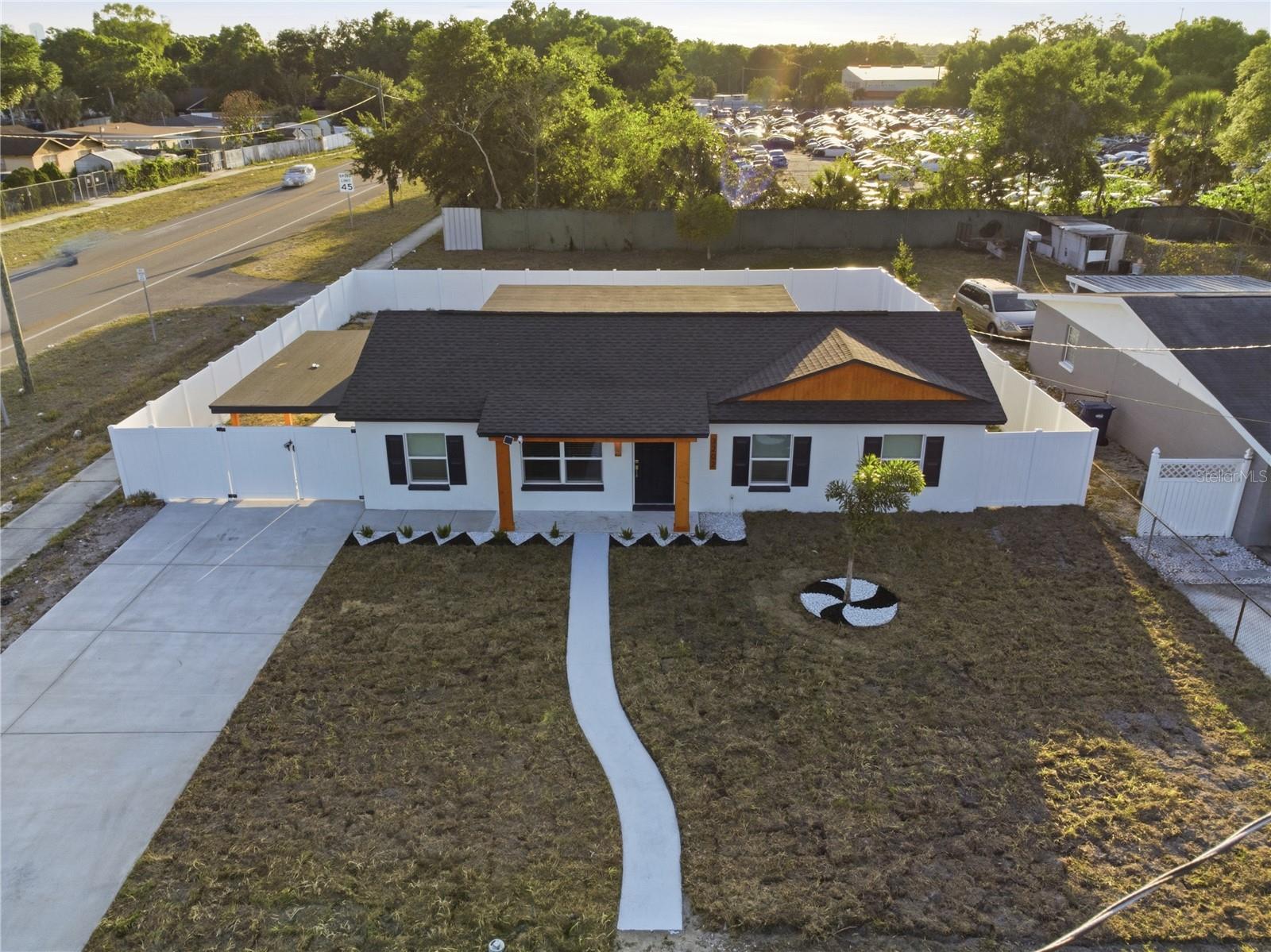 Image 42 of 49 For 3202 44th Street