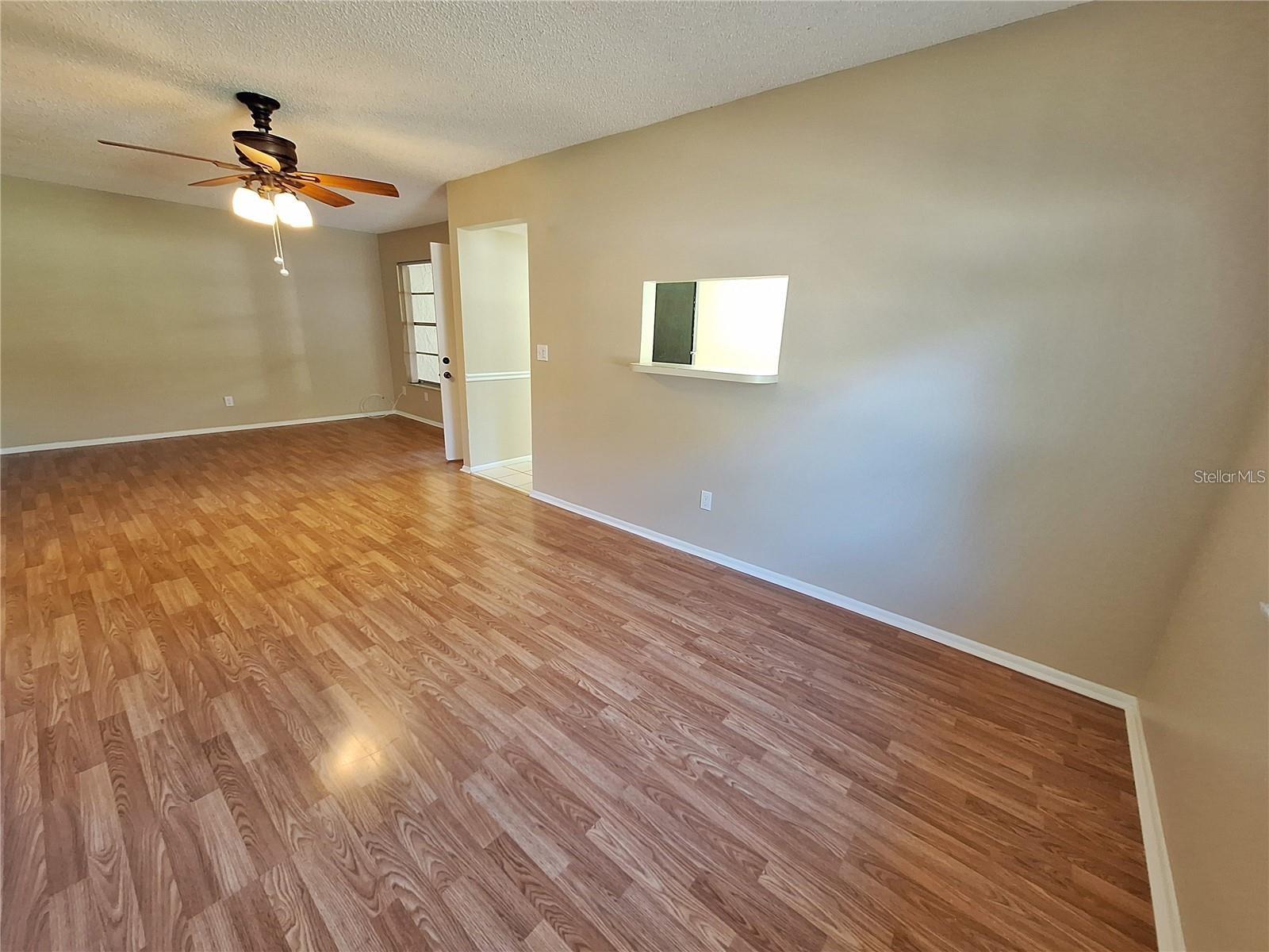 Image 7 of 27 For 3462 Maclaren Drive