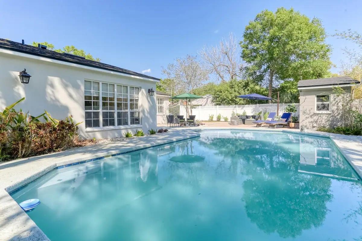 Image 4 of 51 For 4014 Palmira Avenue