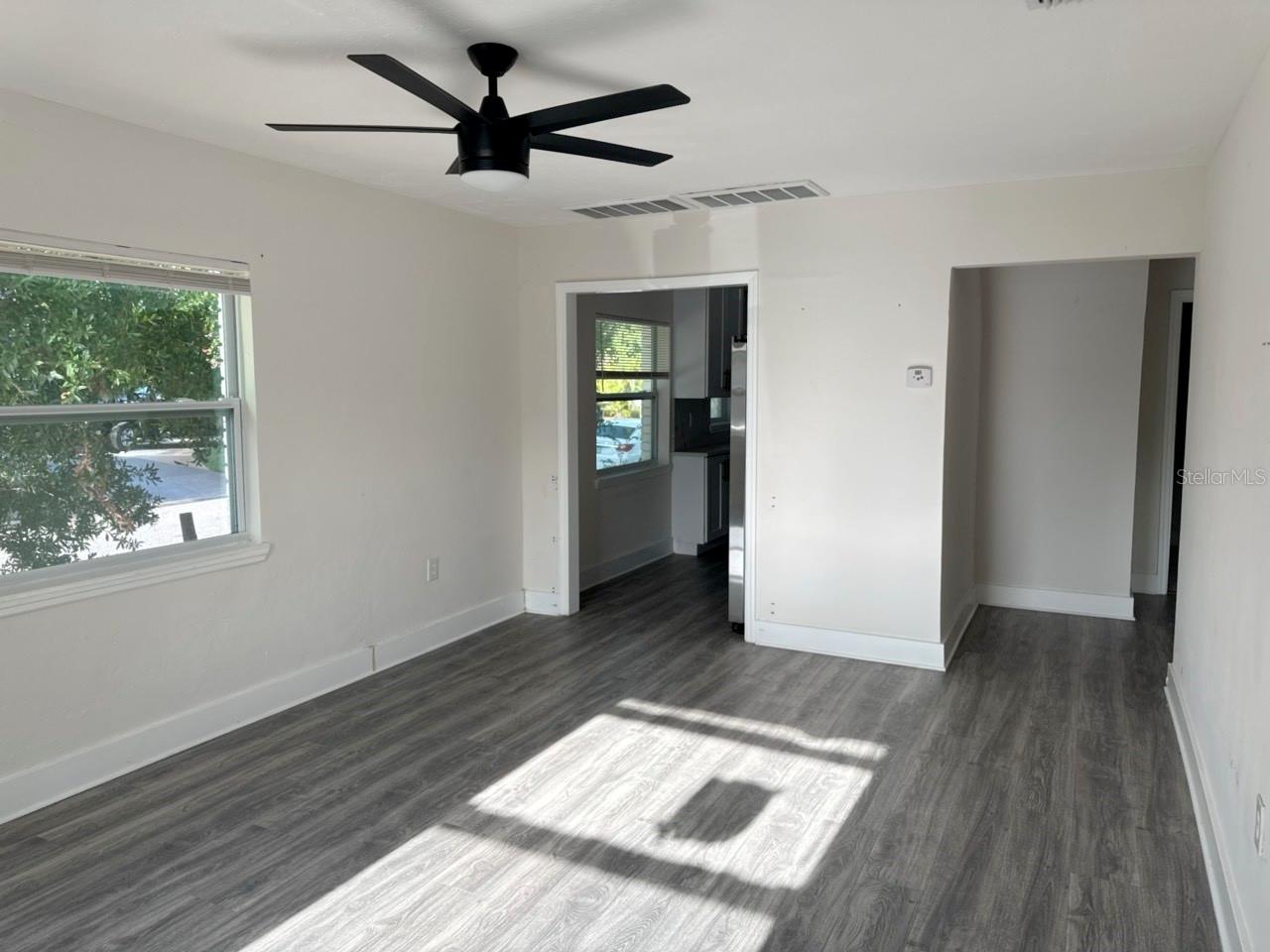 Image 9 of 13 For 1700 30th Street S