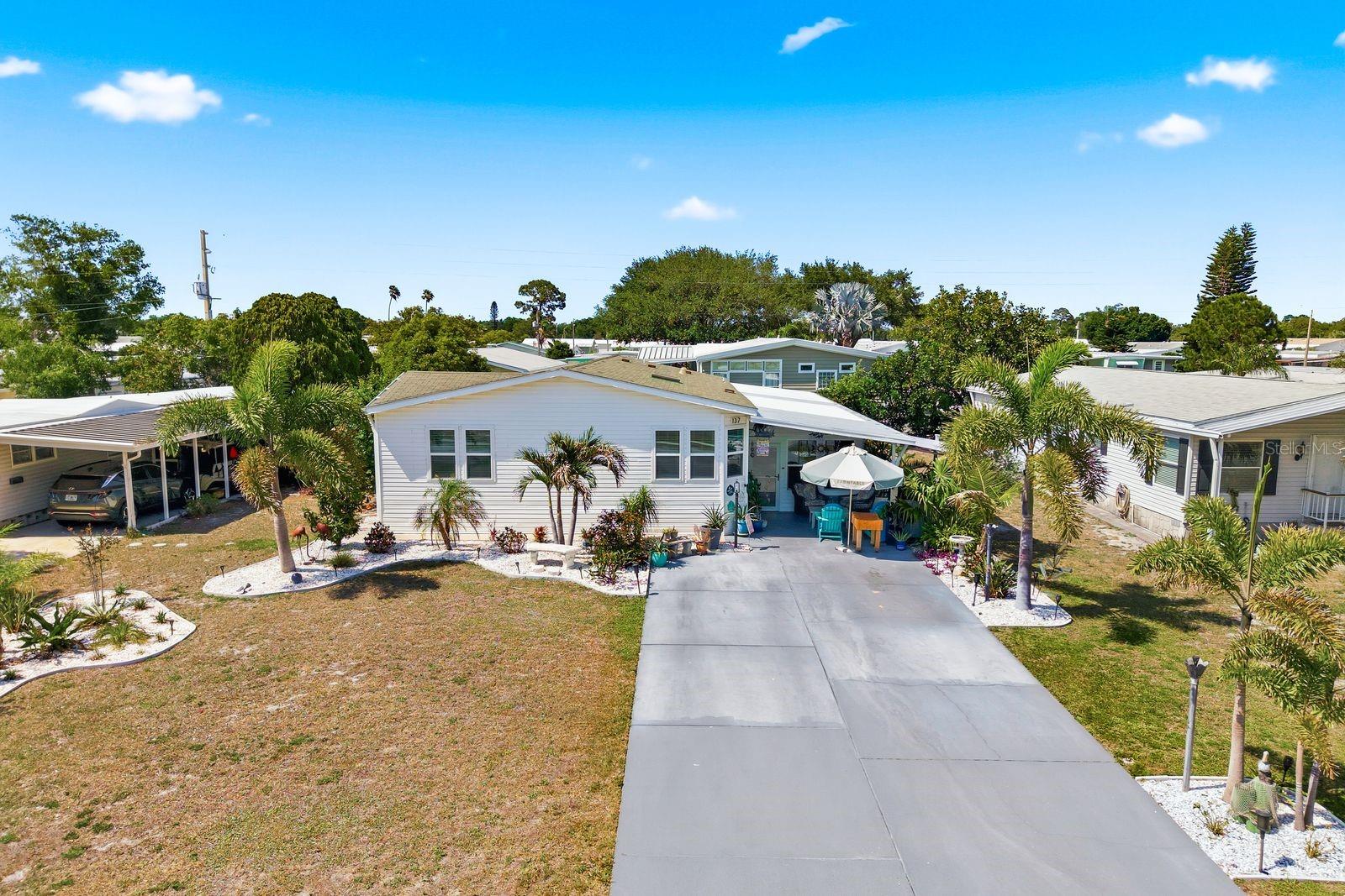Image 42 of 56 For 137 Lake Tarpon Drive 18