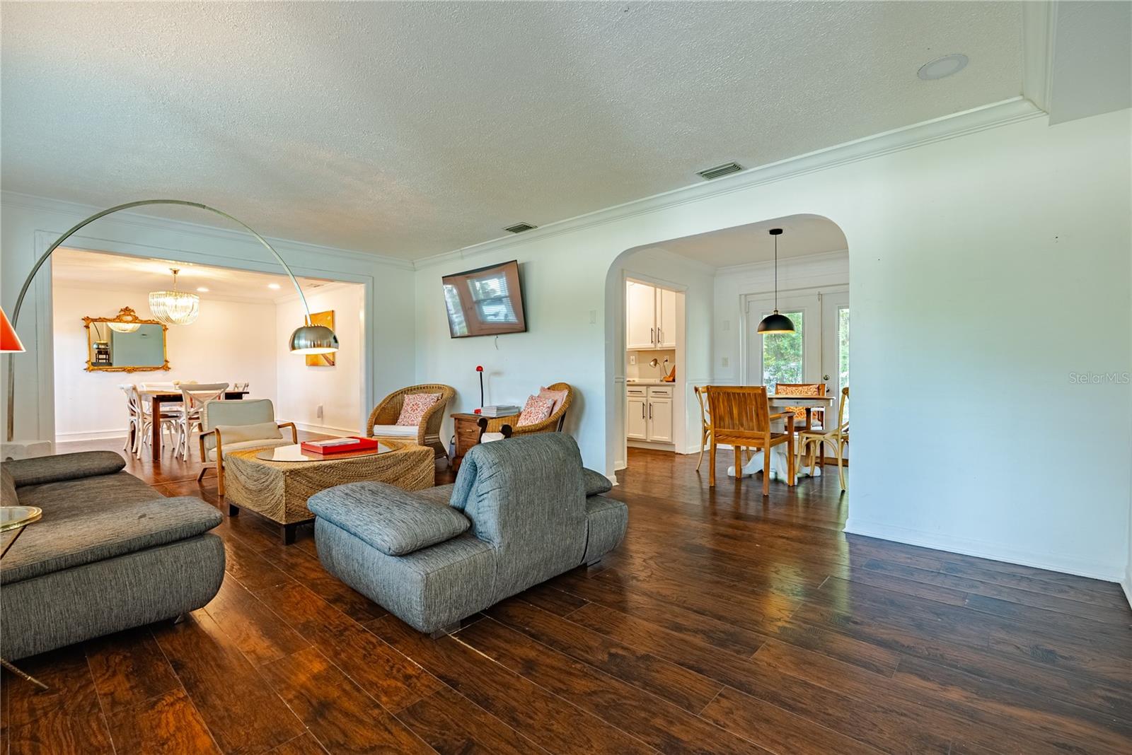 Image 23 of 56 For 401 Bullard Parkway