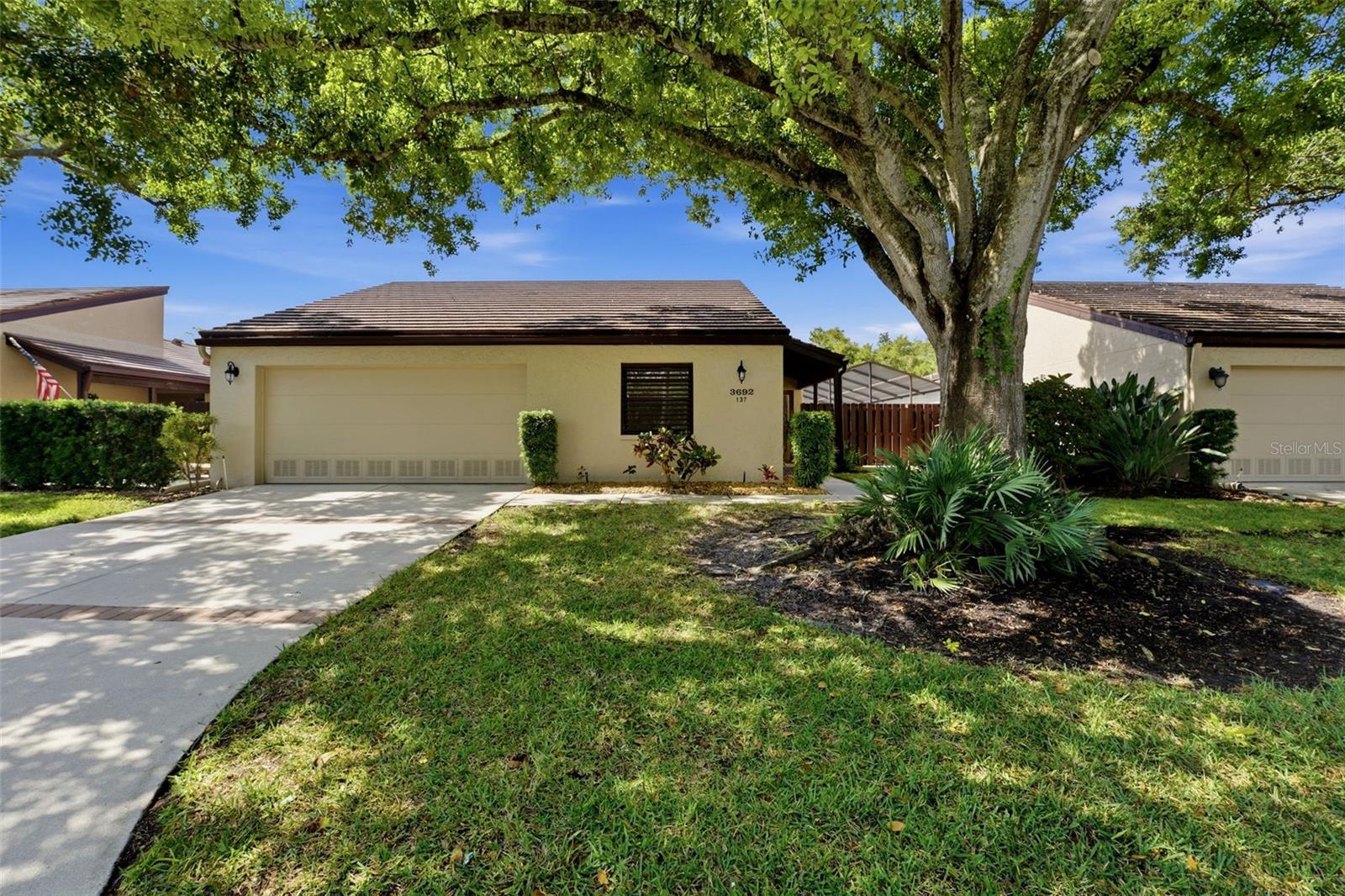 Details for 3692 Glen Oaks Manor Drive, SARASOTA, FL 34232