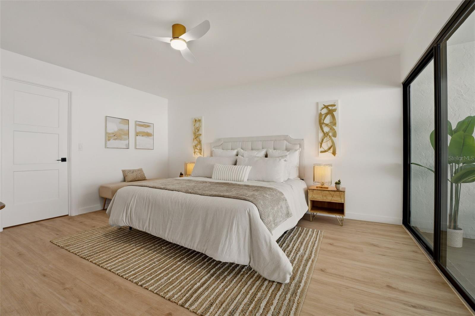 Image 4 of 53 For 3692 Glen Oaks Manor Drive