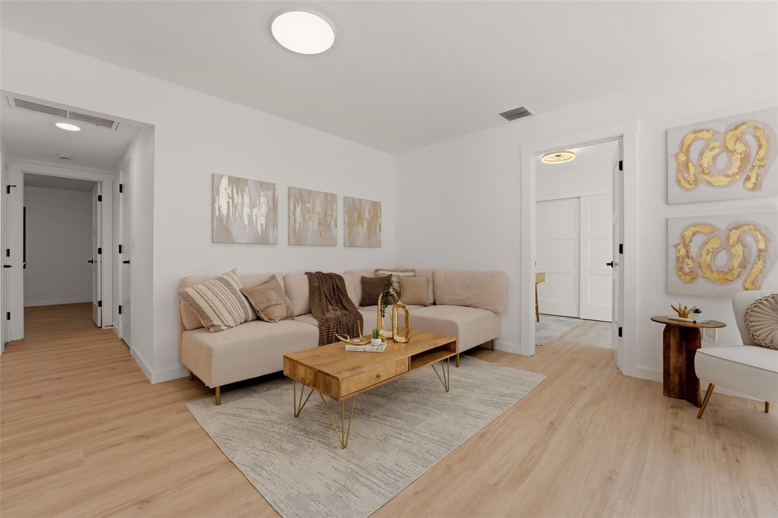 Image 7 of 53 For 3692 Glen Oaks Manor Drive