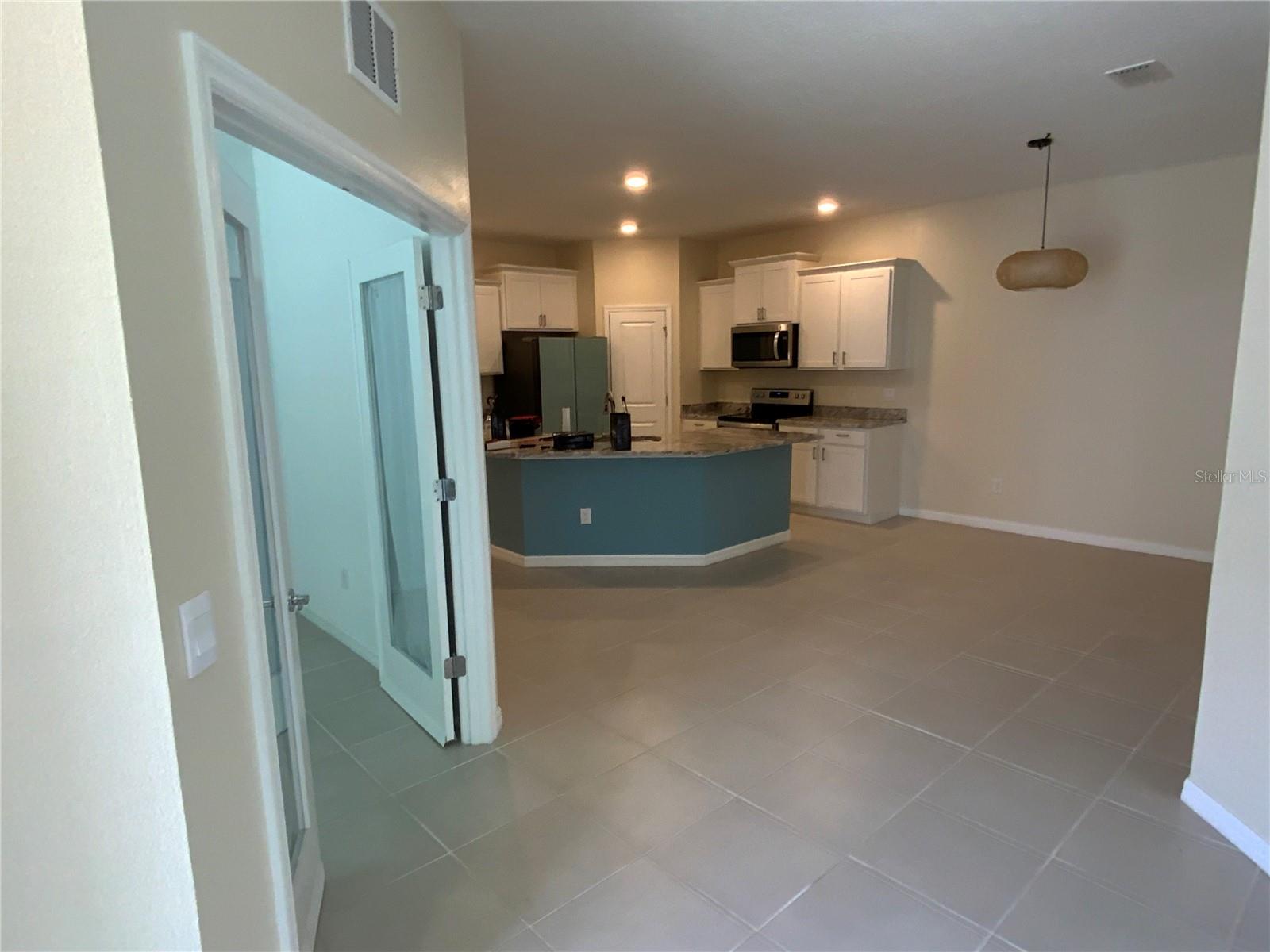 Image 7 of 28 For 32310 Lexington Street