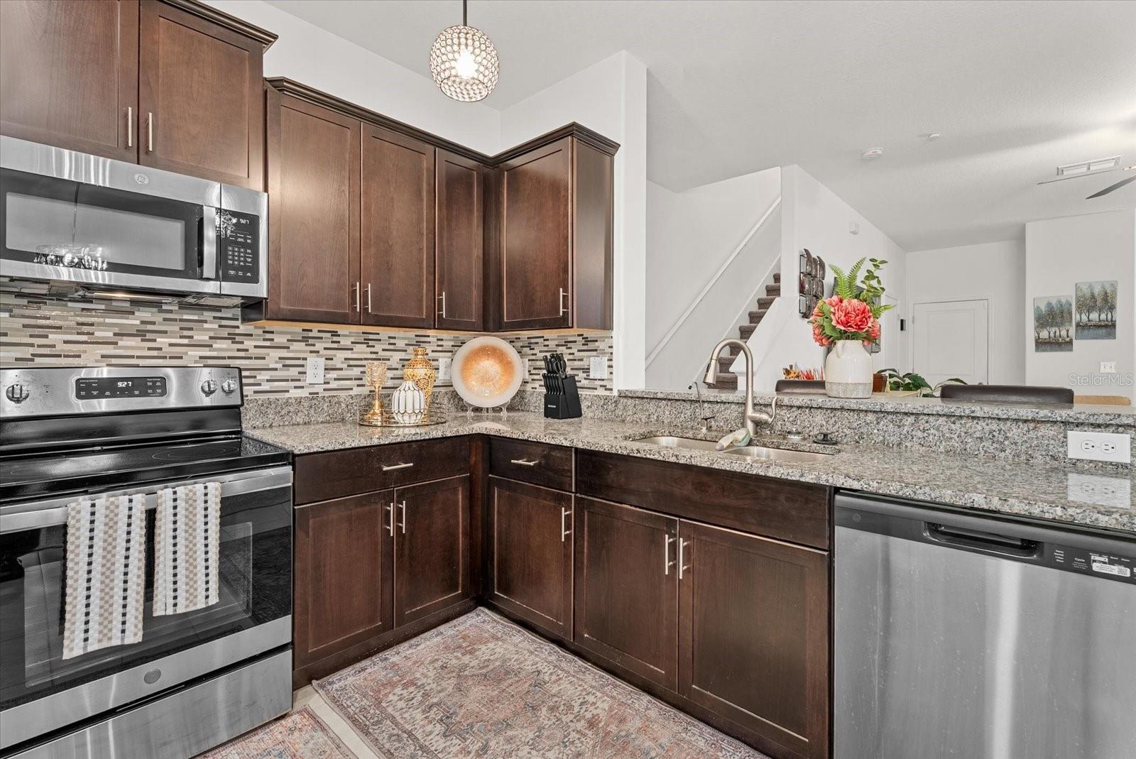 Image 10 of 24 For 10426 Shady Preserve Drive