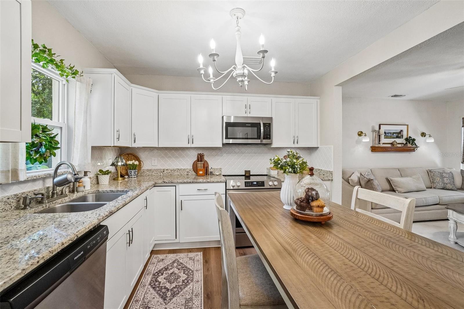 Image 16 of 35 For 5389 55th Avenue N