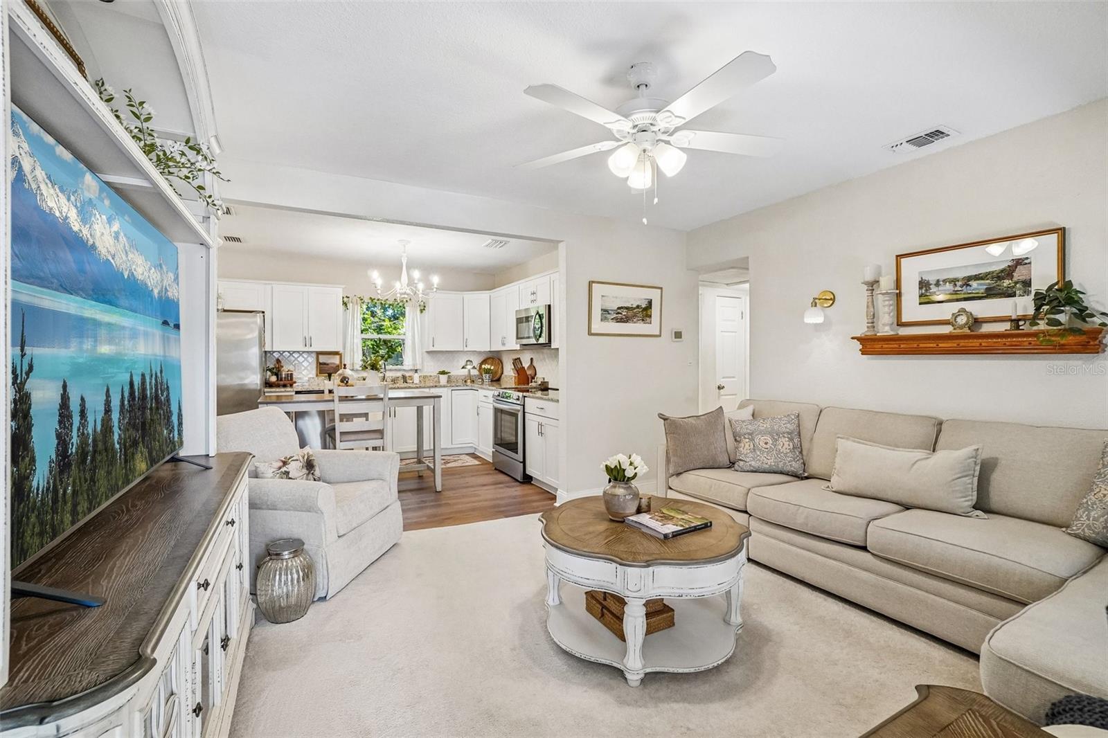Image 7 of 35 For 5389 55th Avenue N