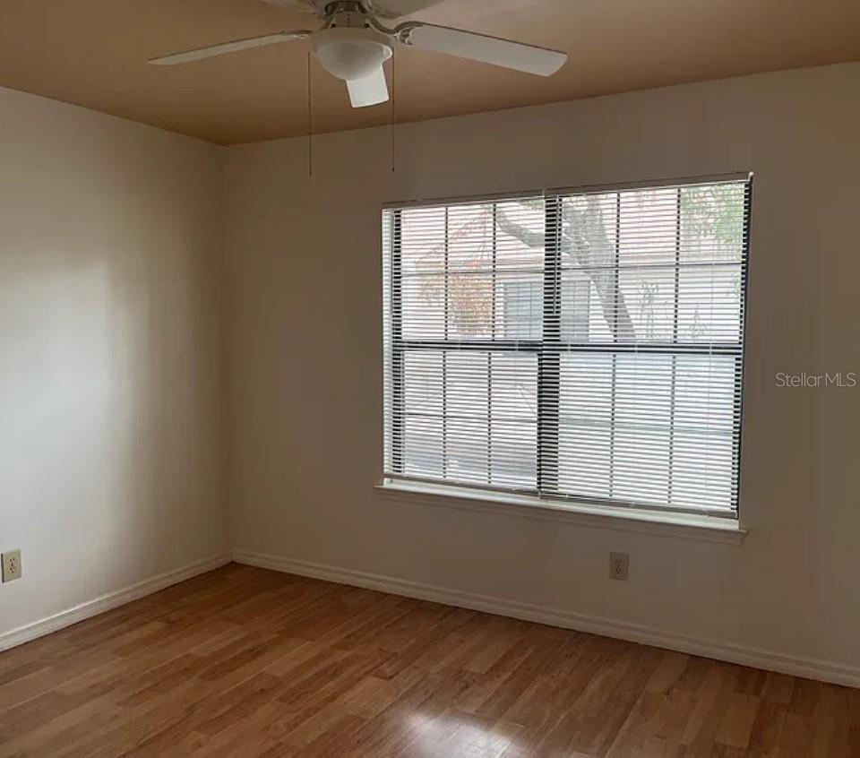 Image 6 of 7 For 2302 Maki Road 98