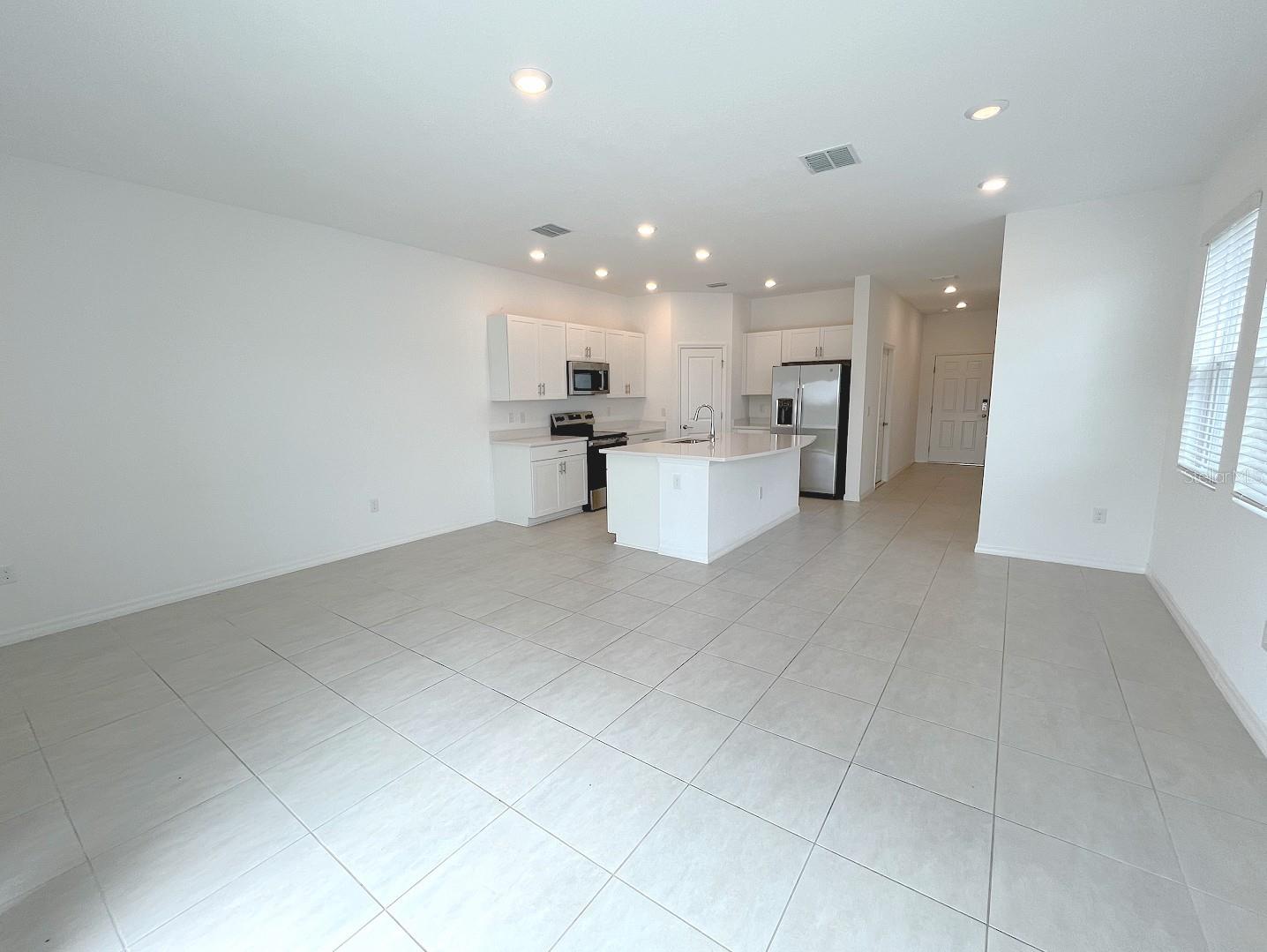 Image 13 of 37 For 11832 Glenside Terrace