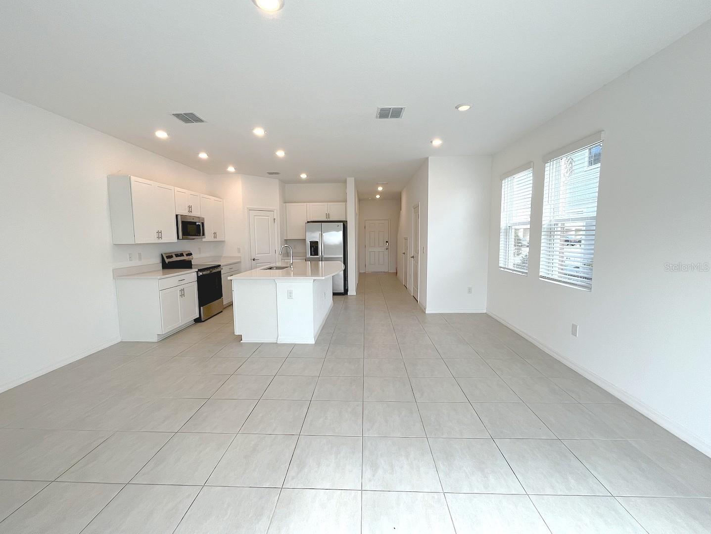 Image 14 of 37 For 11832 Glenside Terrace