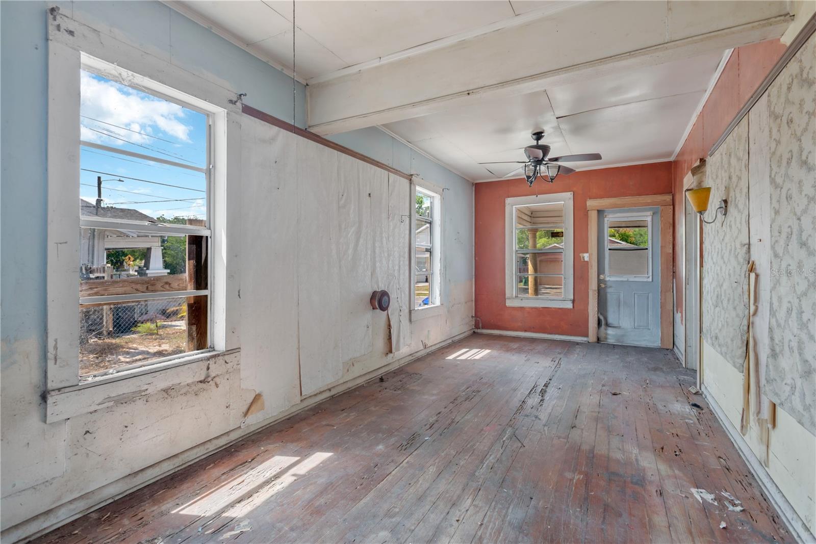 Image 10 of 16 For 2505 17th Avenue