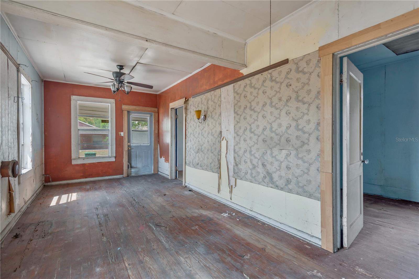 Image 9 of 16 For 2505 17th Avenue
