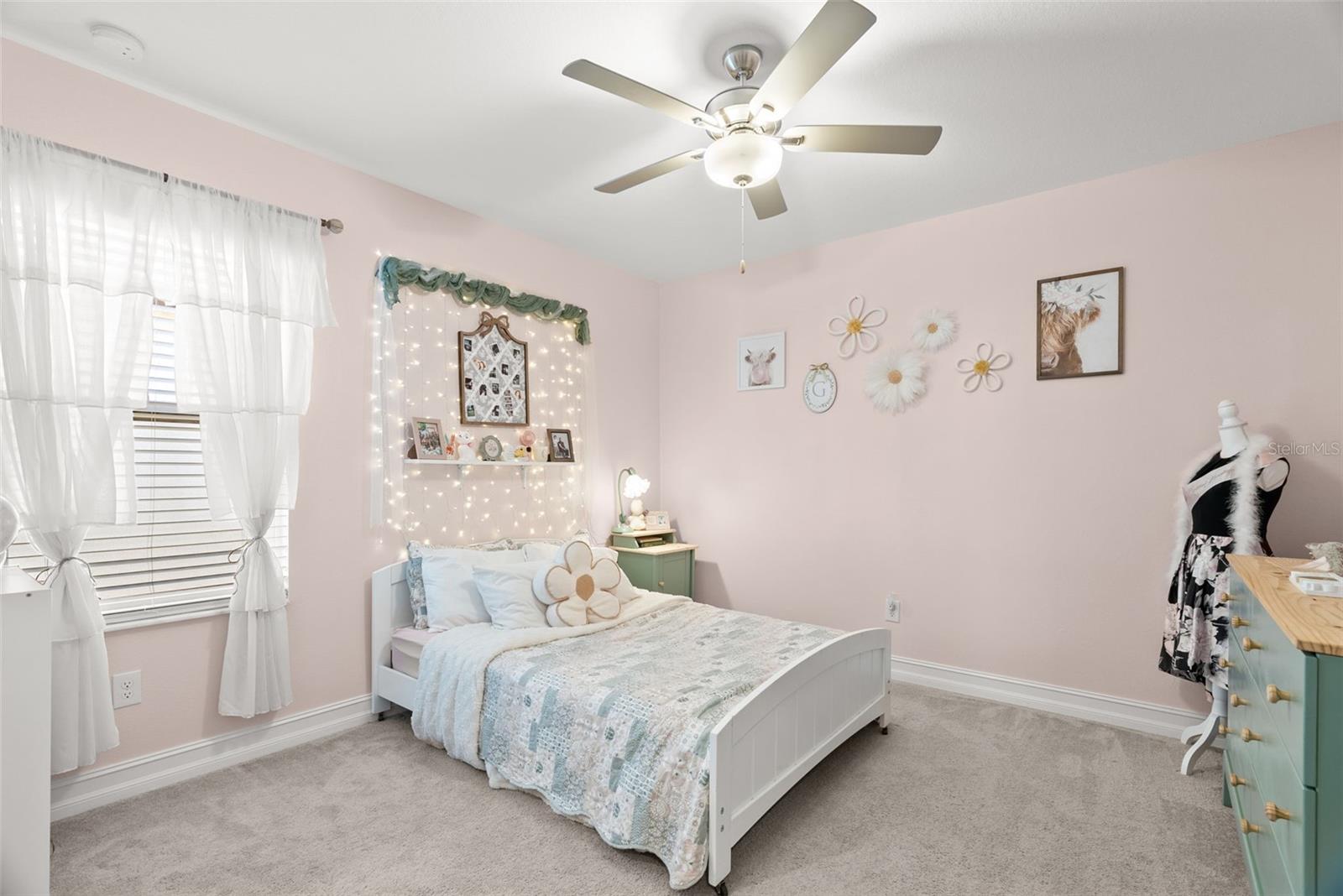Image 47 of 87 For 22294 Storybook Cabin Way