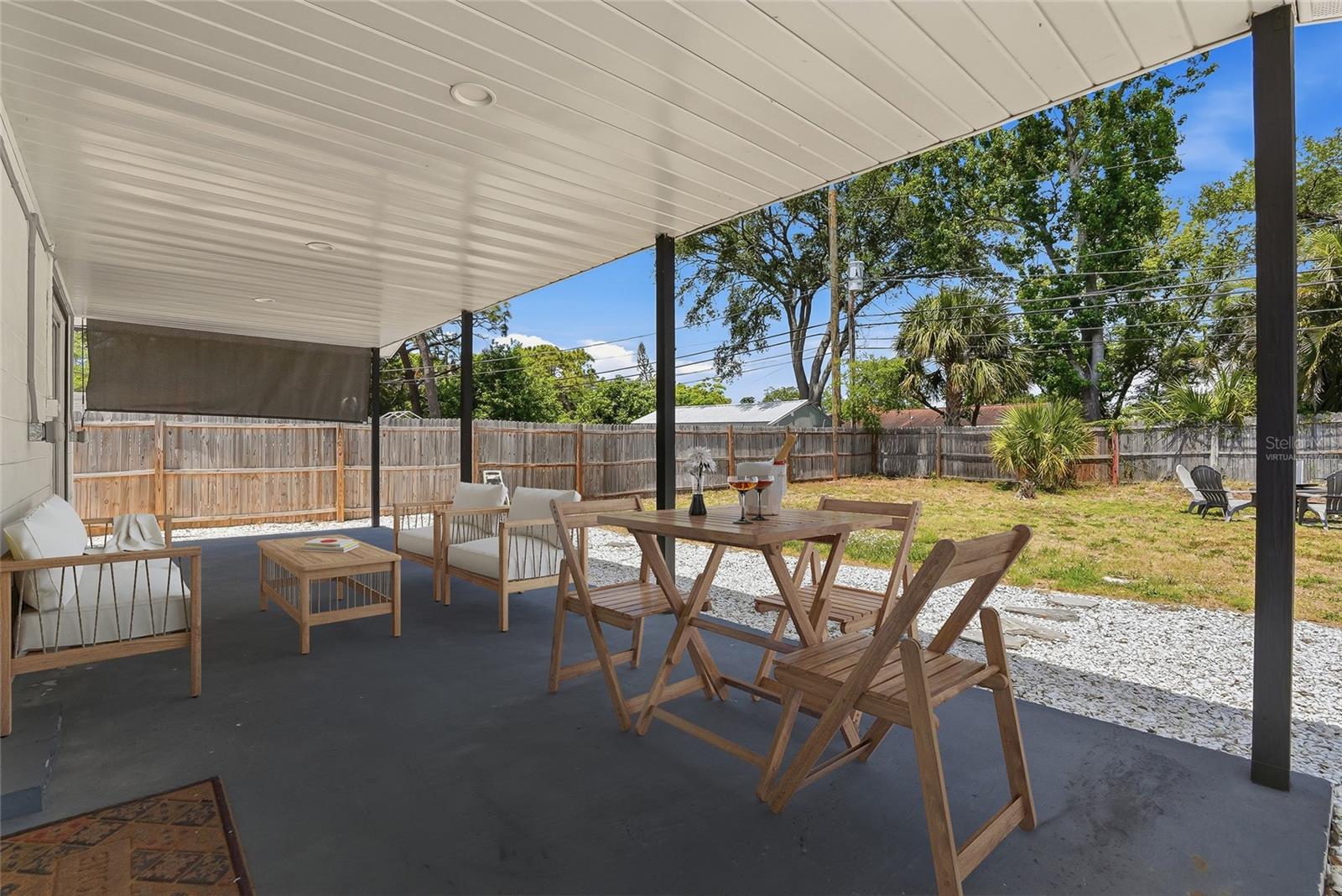 Image 22 of 30 For 3053 Oaklawn Ave