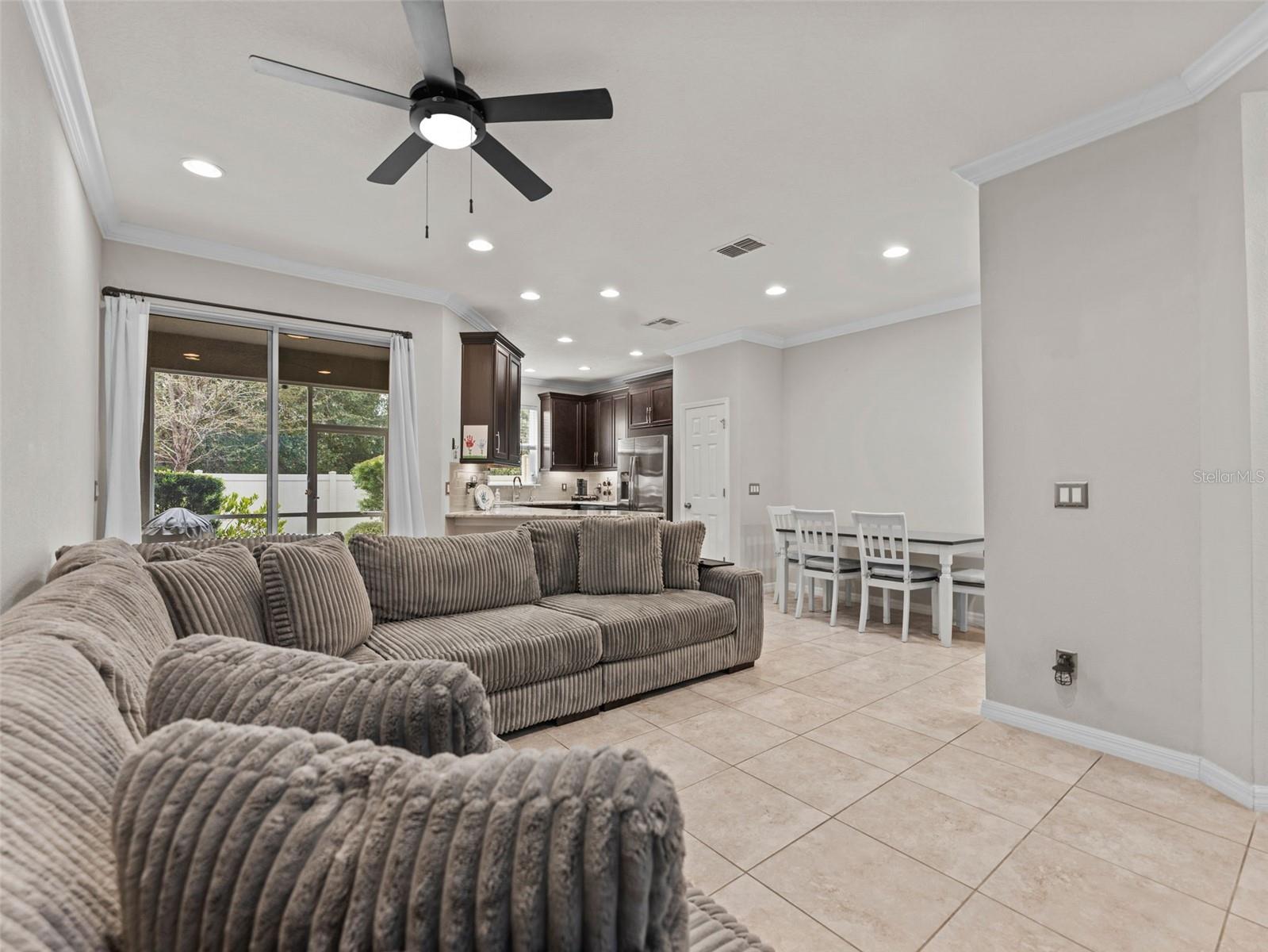 Image 8 of 32 For 26399 Limestone Springs Way