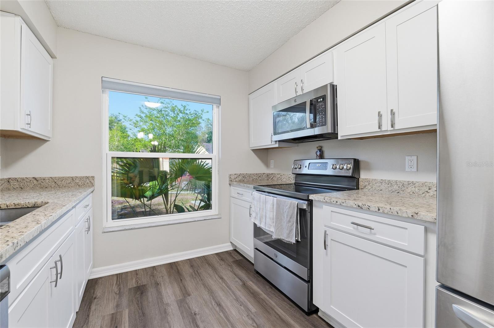 Image 7 of 42 For 2116 Intervista Ln