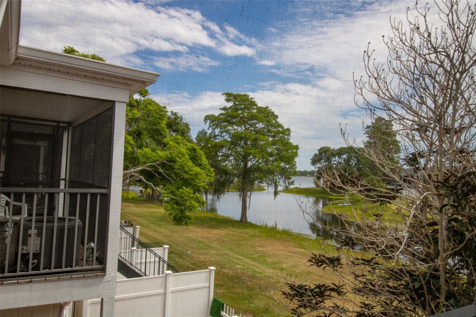 Listing photo id 8 for 13725 Juniper Blossom Drive 202