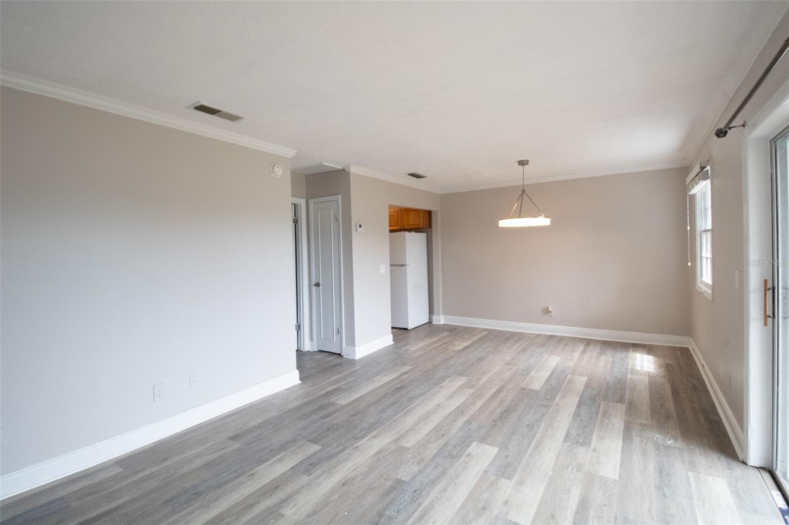Listing photo id 2 for 13725 Juniper Blossom Drive 202