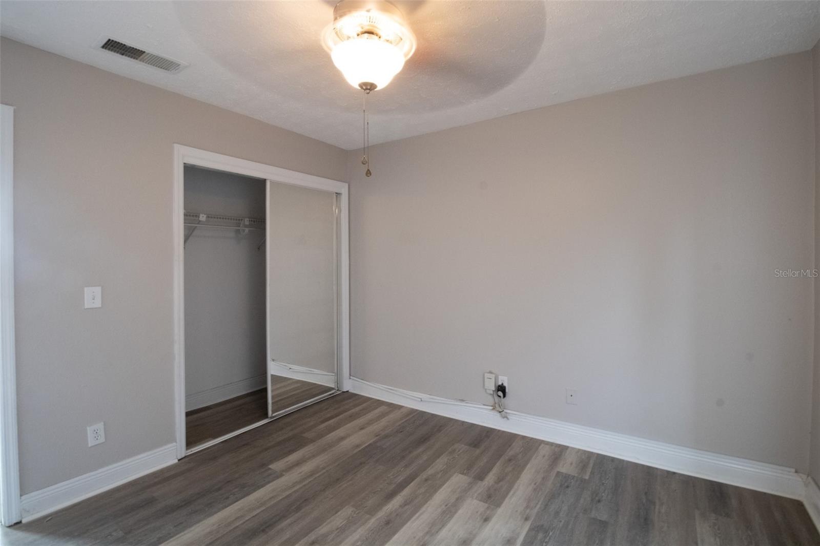 Listing photo id 6 for 13725 Juniper Blossom Drive 202