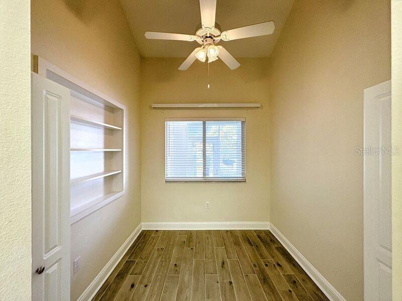 Image 11 of 25 For 13634 Lake Point Drive S