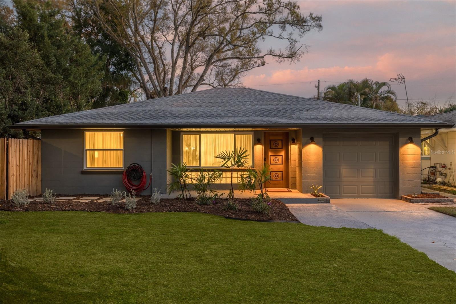 Details for 3850 52nd Avenue N, ST PETERSBURG, FL 33714