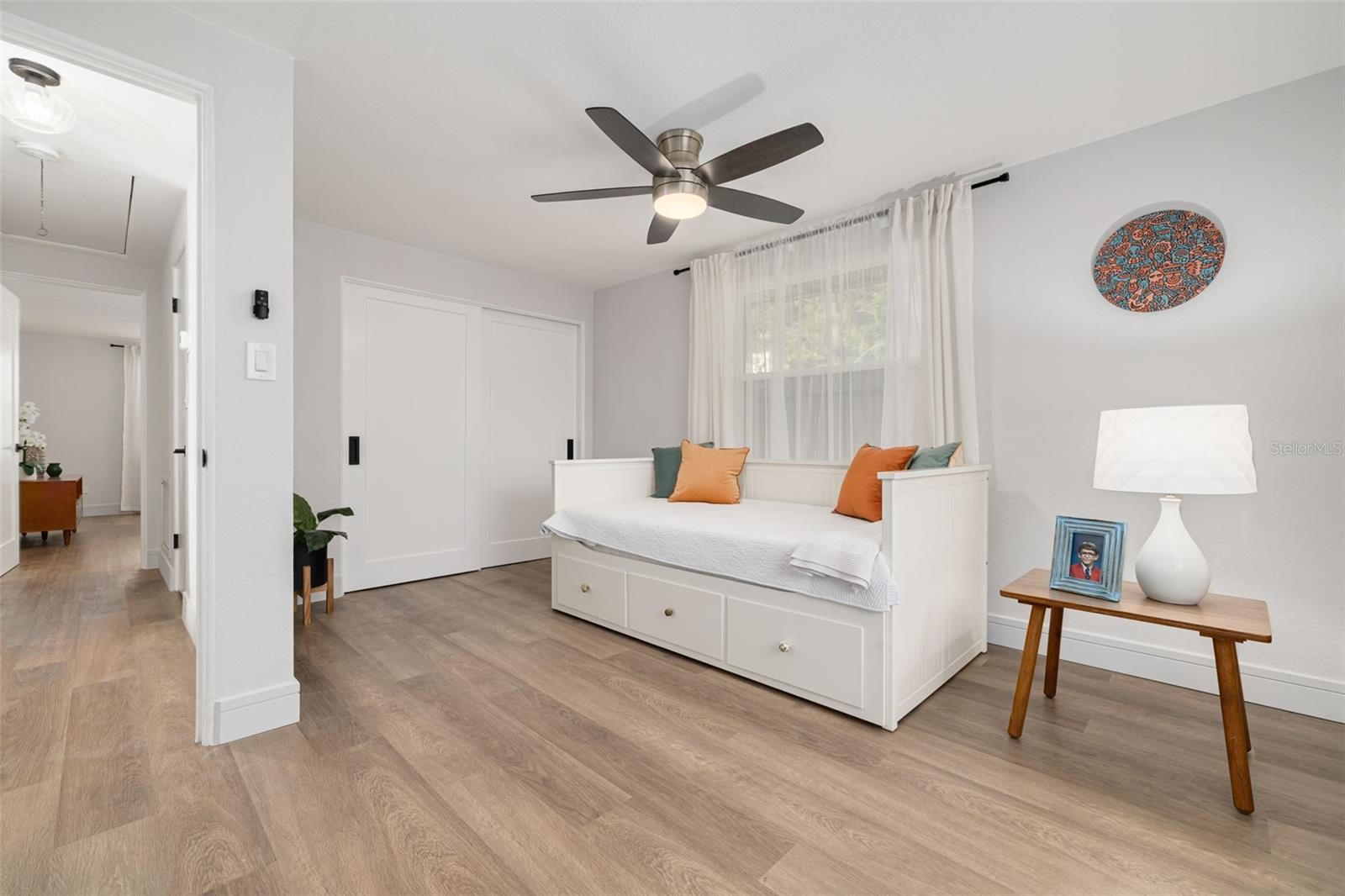 Image 10 of 19 For 3850 52nd Avenue N