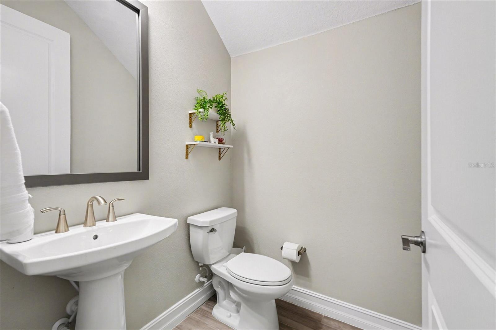 Image 29 of 57 For 5054 San Martino Drive