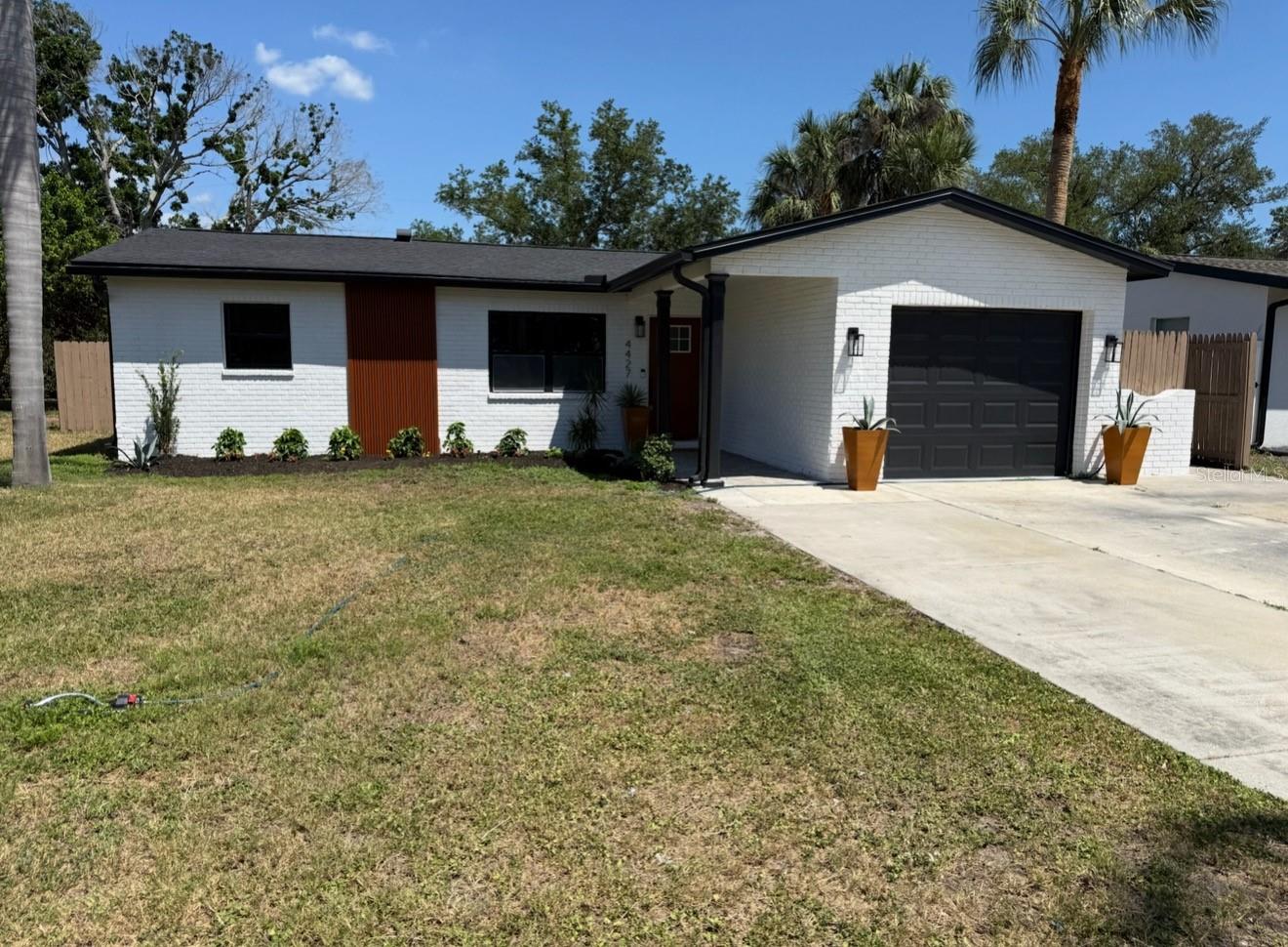 Details for 4427 Huntington Street Ne, ST PETERSBURG, FL 33703