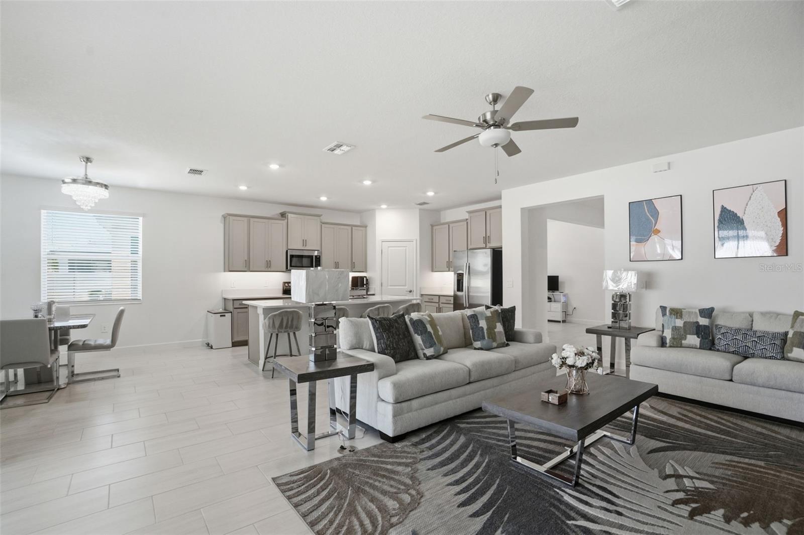 Listing photo id 8 for 10770 Tupper Cay Drive