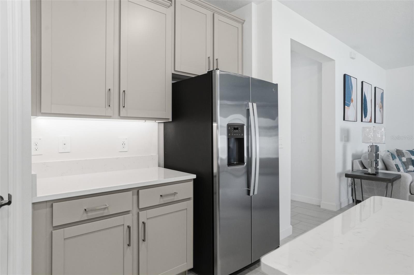 Listing photo id 15 for 10770 Tupper Cay Drive