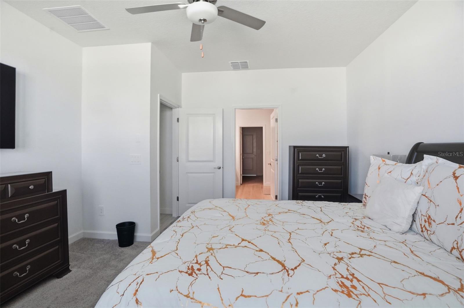 Listing photo id 29 for 10770 Tupper Cay Drive