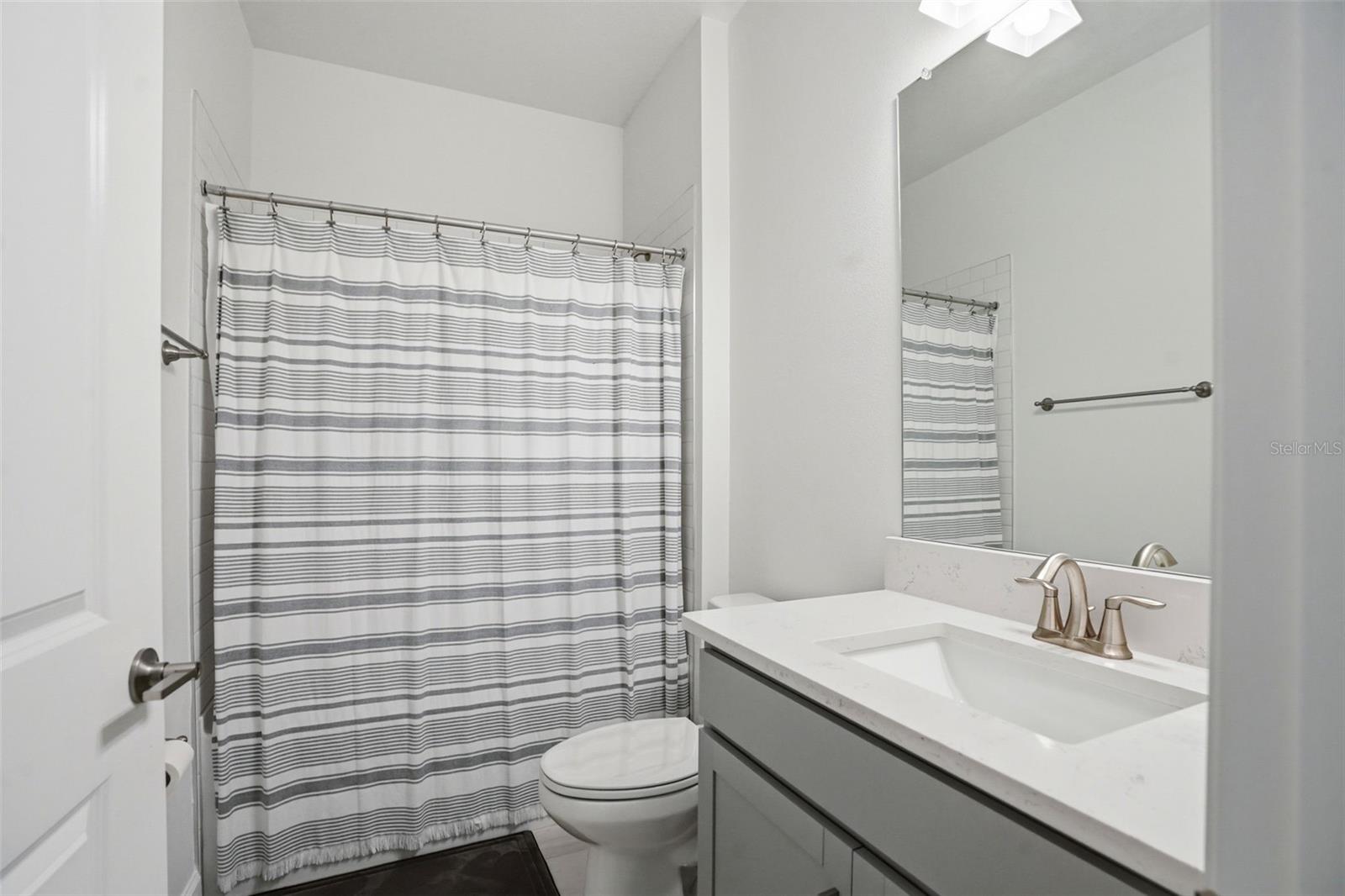 Listing photo id 40 for 10770 Tupper Cay Drive