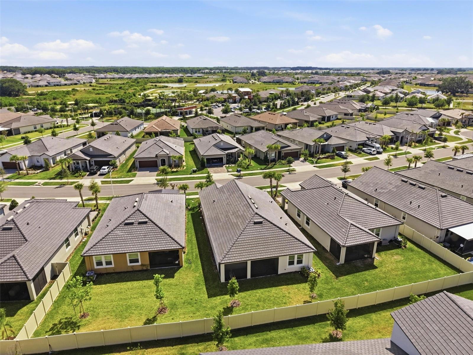 Listing photo id 65 for 10770 Tupper Cay Drive