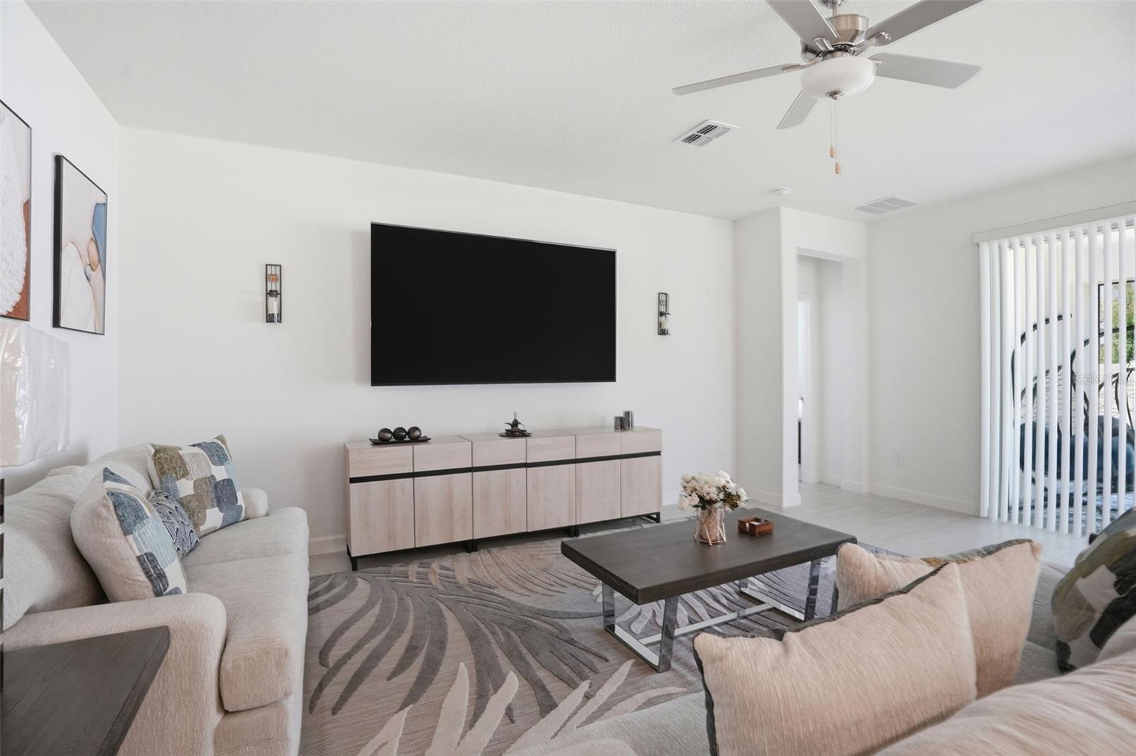 Listing photo id 6 for 10770 Tupper Cay Drive